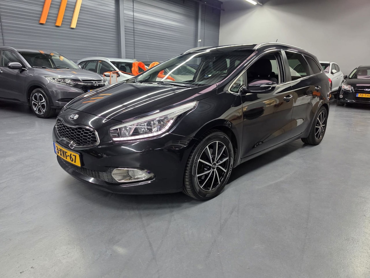 Kia Cee'd Sportswagon - 1.6 GDI BusinessLine CAMERA DEALER ONDERHOUDEN NL AUTO NAP - AutoWereld.nl