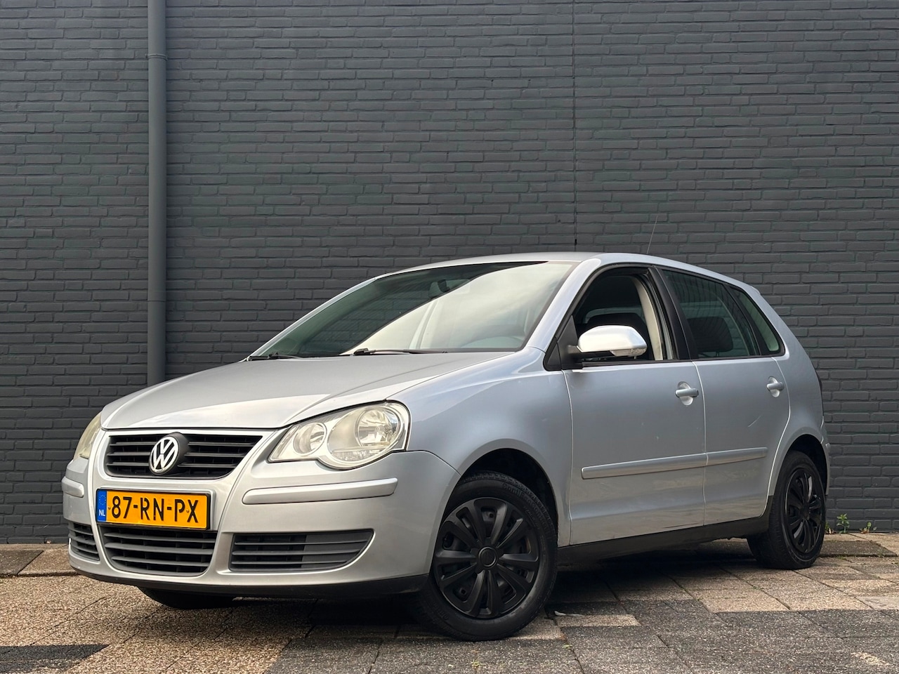 Volkswagen Polo - 1.4 | 5-Deurs | Airco | Nieuwe APK - AutoWereld.nl