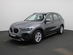 BMW X1 - xDrive25e Executive | Automaat | Camera | Navigatie | Climate Control |