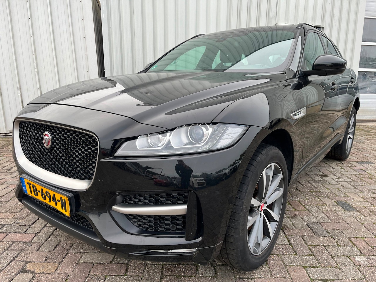 Jaguar F-Pace - 2.0 Portfolio AWD 20d - Motor Defect - BPM - AutoWereld.nl