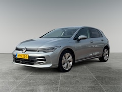 Volkswagen Golf - Private lease €560 per maand 1.5 204pk eHybrid Life Edition O.B.V 60 Maanden en 10.000km p