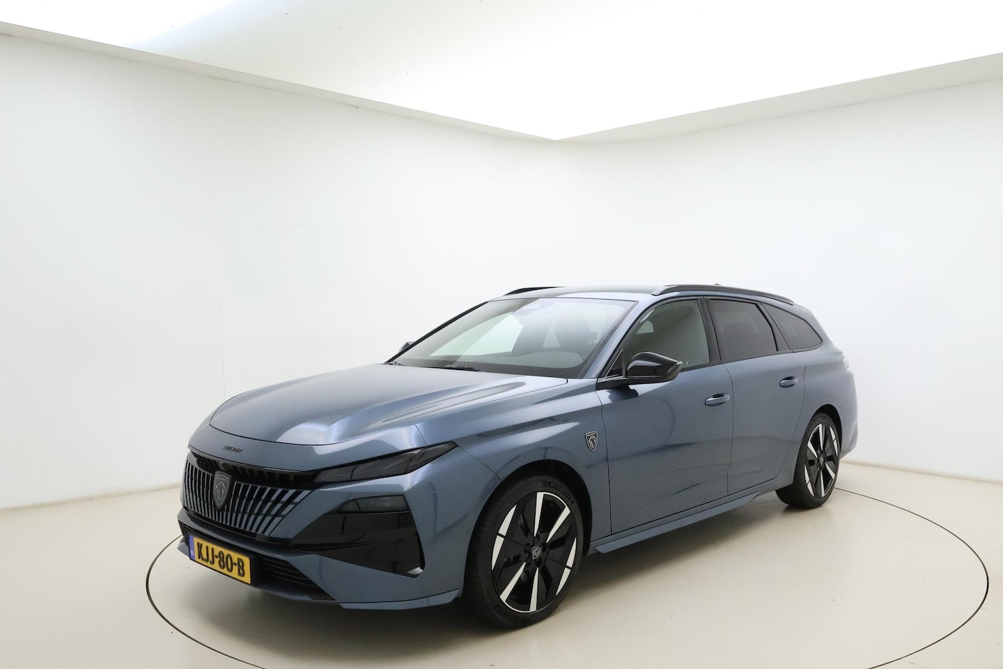 Peugeot e-308 SW - GT 58 kWh | €6.200,- DEMO VOORDEEL! | 444KM WLTP | Alcantara bekleding | Elektrische acht - AutoWereld.nl
