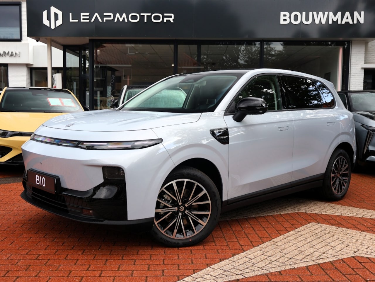 Leapmotor B10 - EV ProMax 67,1 kWh 218PK Design NIEUW, Rijklaarprijs | Panoramadak | Adaptieve Cruise Cont - AutoWereld.nl