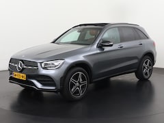 Mercedes-Benz GLC-klasse - 300e 4MATIC AMG Night Premium Plus | Leder | Panoramadak | 360 Camera | Zondag Open
