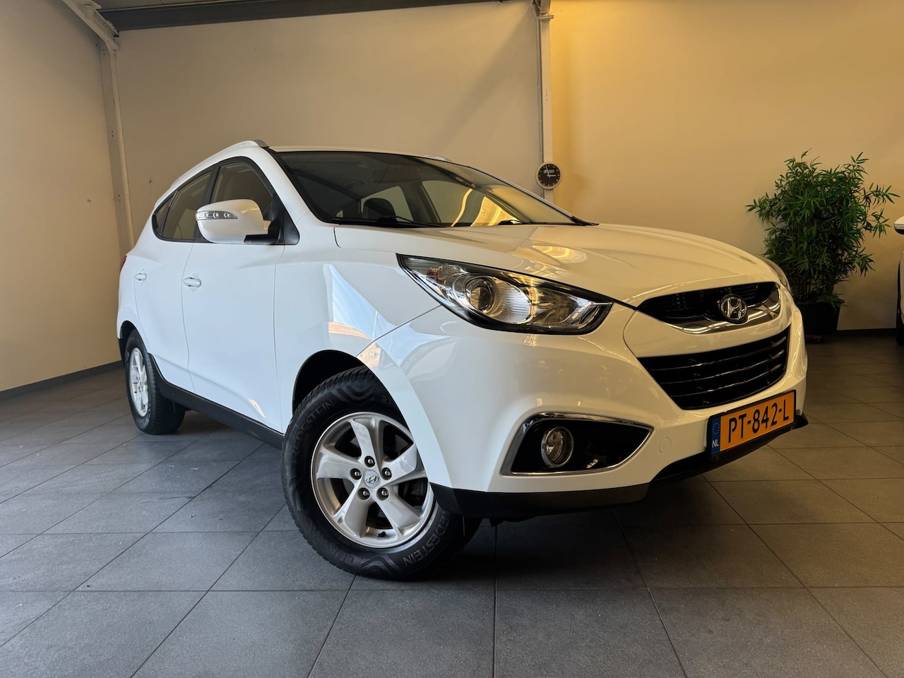 Hyundai ix35 - 2.0i Style - Stoelverw/Goed onderhouden/Nieuwe APK - AutoWereld.nl