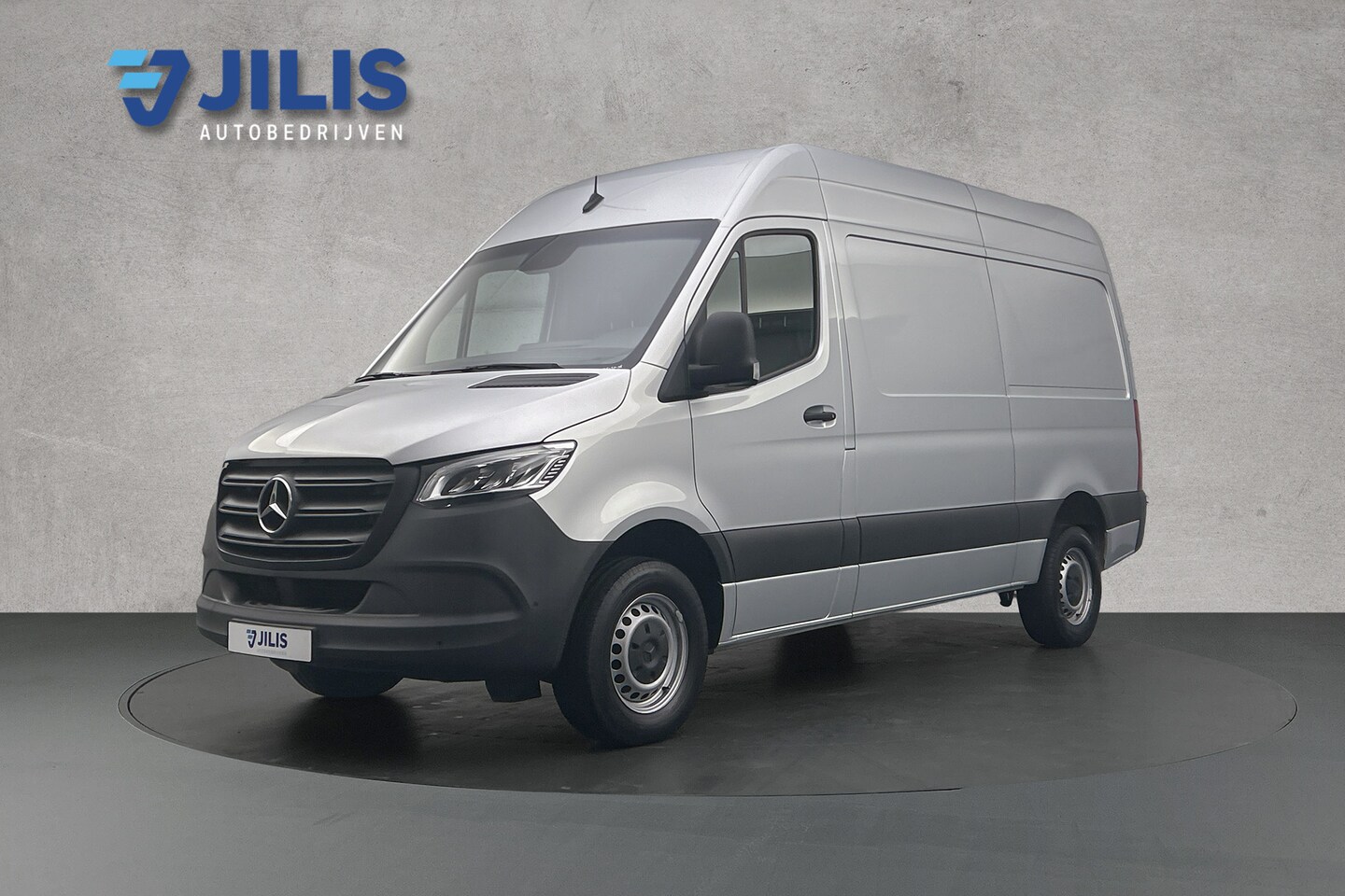 Mercedes-Benz Sprinter - 317 CDI L2H2 RWD | Automaat | Led | Navigatie | Camera | Leder - AutoWereld.nl