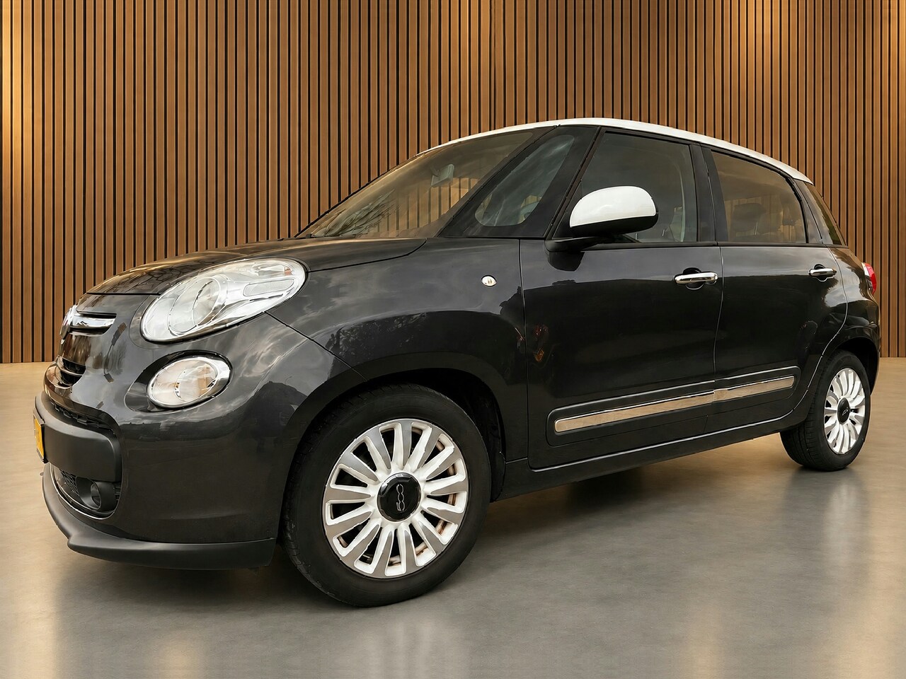 Fiat 500 L - 0.9 TwinAir Easy Eco 0.9 TwinAir Easy Eco 105pk, Trekhaak | U-connect - AutoWereld.nl