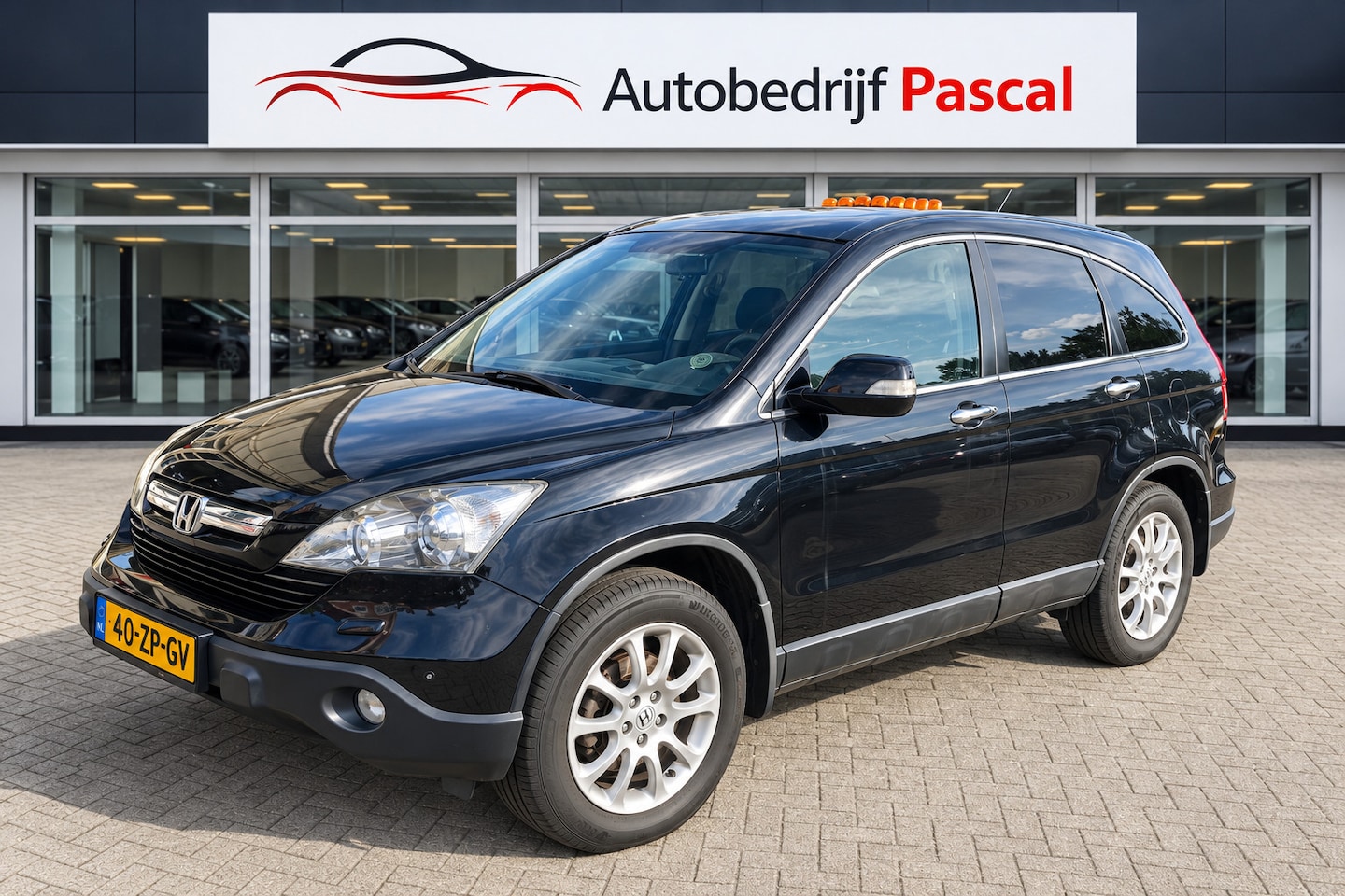 Honda CR-V - 2.0i Executive - Panoramadak - Multimedia - Lederen bekleding. - AutoWereld.nl