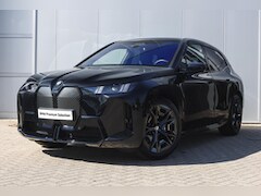 BMW iX - xDrive60 M Sport / Panaromadak / Comfort Access / Stoelventilatie / Adaptieve LED / Harman
