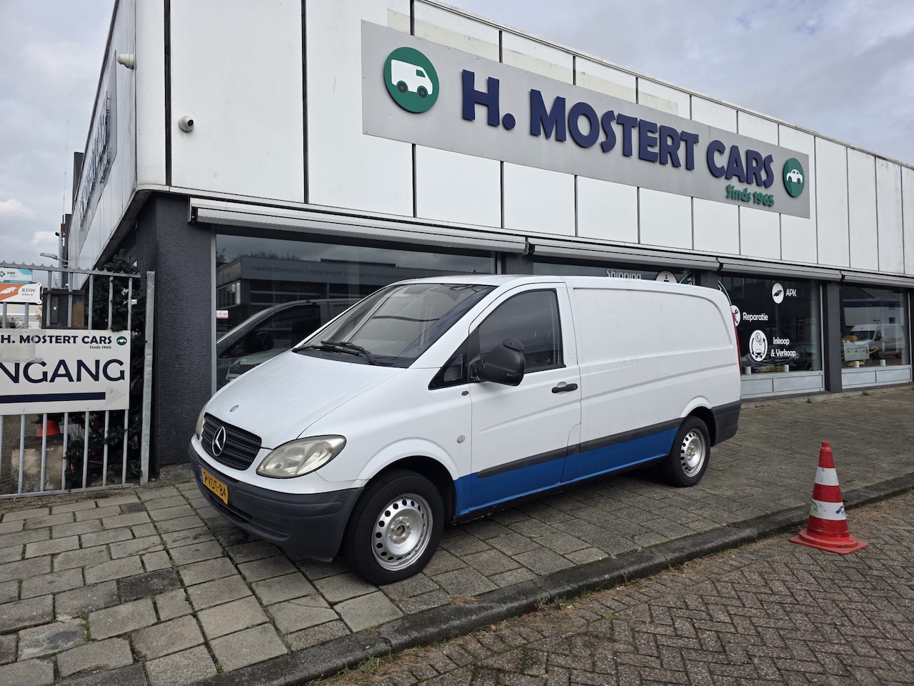 Mercedes-Benz Vito - 109 CDI 320 Lang Bj. 2009 6-versnellingen Rijdt Goed! Bj. 2009 109 cdi Schuifdeur - AutoWereld.nl