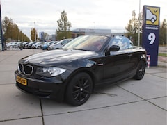 BMW 1-serie Cabrio - 118i High Executive M-Sport pakket, Afn. Trekhaak, Leder, Stoelvw. Herfstactie