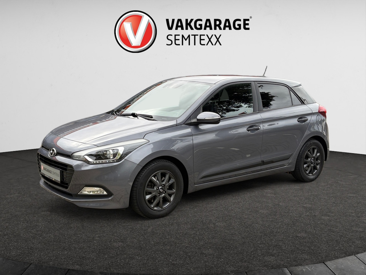 Hyundai i20 - 1.0 T-GDI Black Edition | Cruise | Navi | Camera | PDC Achter | 2de Eigenaar | Origineel N - AutoWereld.nl
