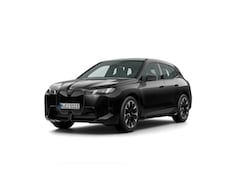 BMW iX - xDrive45 101 kWh Trekhaak | Comfort pack | Innovation | Active steering