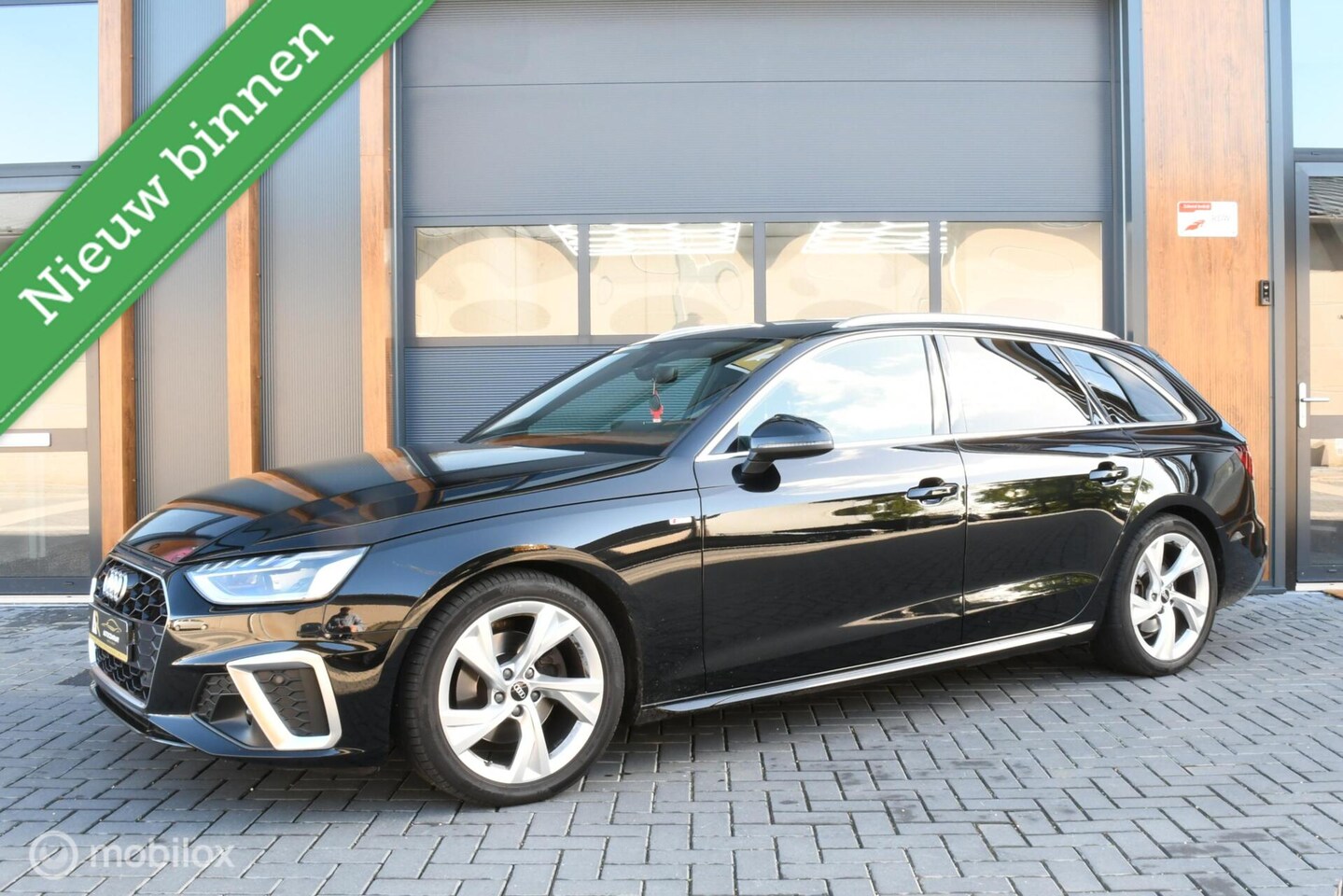 Audi A4 Avant - 35 TFSI S edition 35 TFSI S edition - AutoWereld.nl