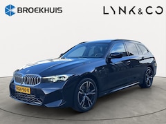 BMW 3-serie Touring - 330e M-Sport Volleder | SoH 94% | 360 camera | Panoramadak | Cruise control adaptief | Sto
