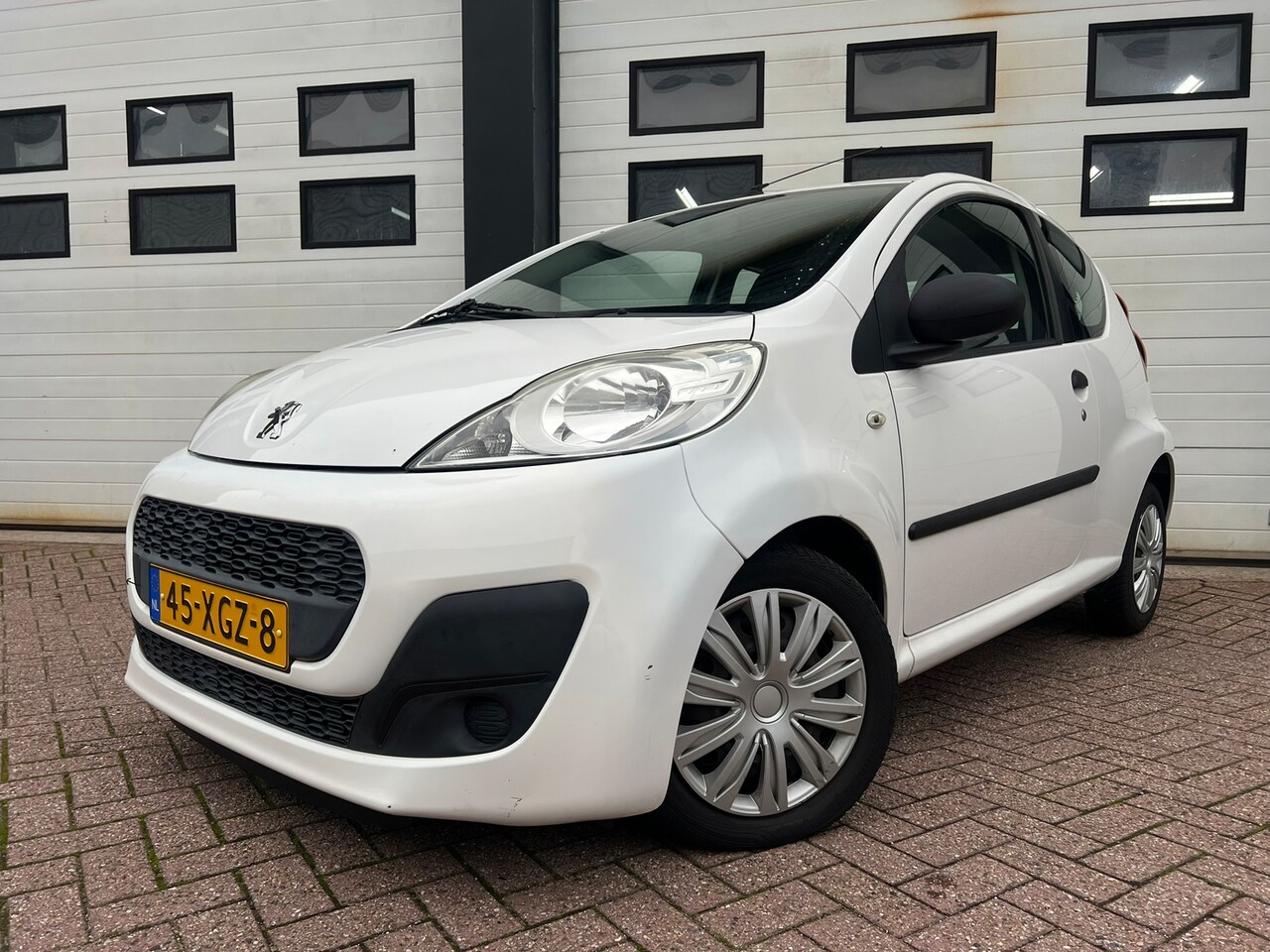Peugeot 107 - 1.0 Access Accent 1.0 Access Accent - AutoWereld.nl