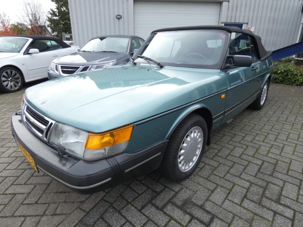 Saab 900 Cabrio - i 16 - AutoWereld.nl