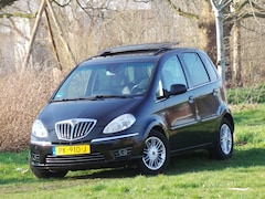 Lancia Musa - 1.3 JTD Oro ( INRUIL MOGELIJK )