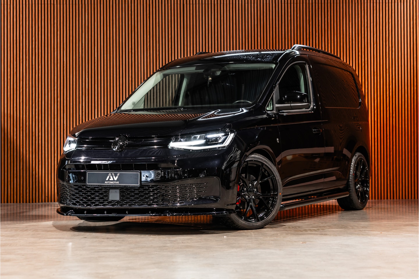 Volkswagen Caddy Cargo - 2.0 TDI DSG | LED | Camera | CarPlay | Navigatie | Virtual | Lederen bekleding | Stoelverw - AutoWereld.nl