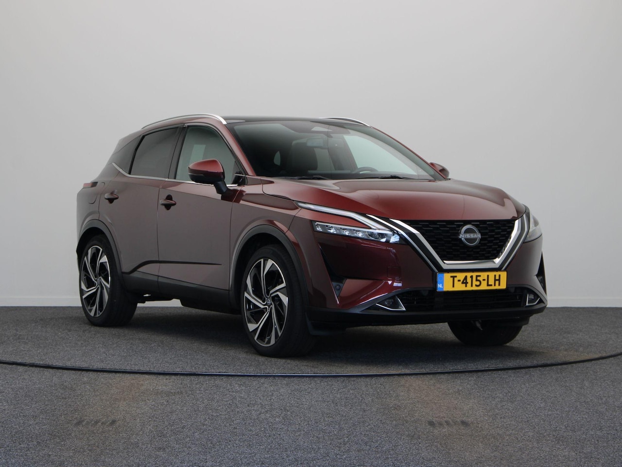 Nissan Qashqai - 158pk MHEV Tekna Plus | Trekhaak | Lederen Bekleding | Bose Audio | Panoramadak | - AutoWereld.nl