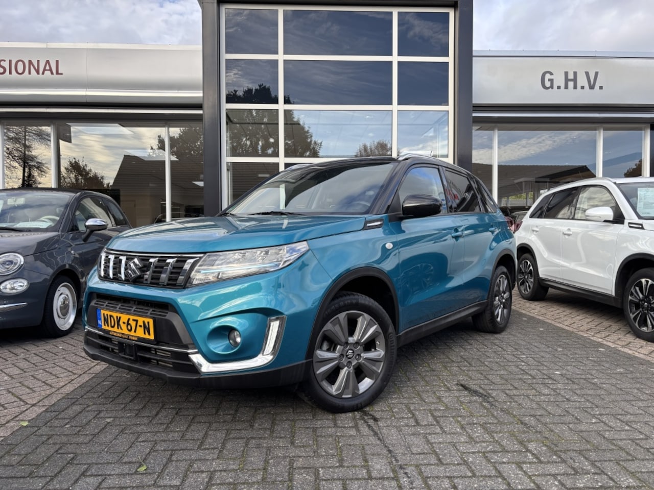 Suzuki Vitara - 1.4 Boosterjet 129pk Smart Hybrid Aut Select - AutoWereld.nl