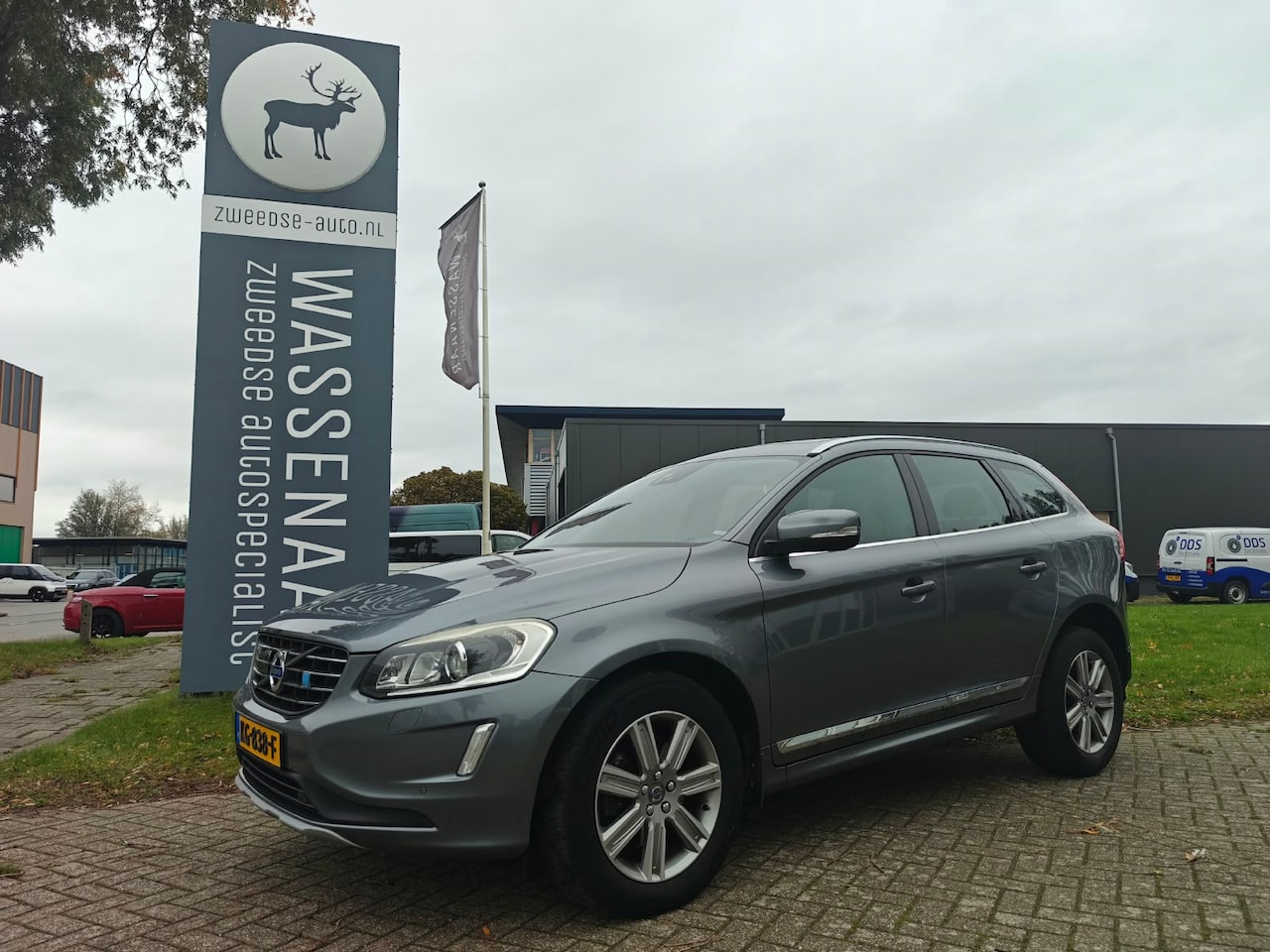 Volvo XC60 - 2.0 D4 FWD Summum | Trekhaak | Pano dak | Polestar | - AutoWereld.nl