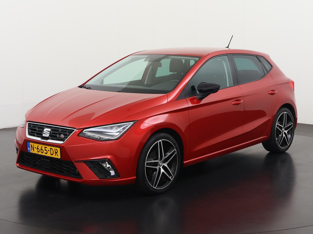 SEAT Ibiza - 1.0 TSI FR | All-in 366,- Private Lease | Direct uit voorraad - AutoWereld.nl