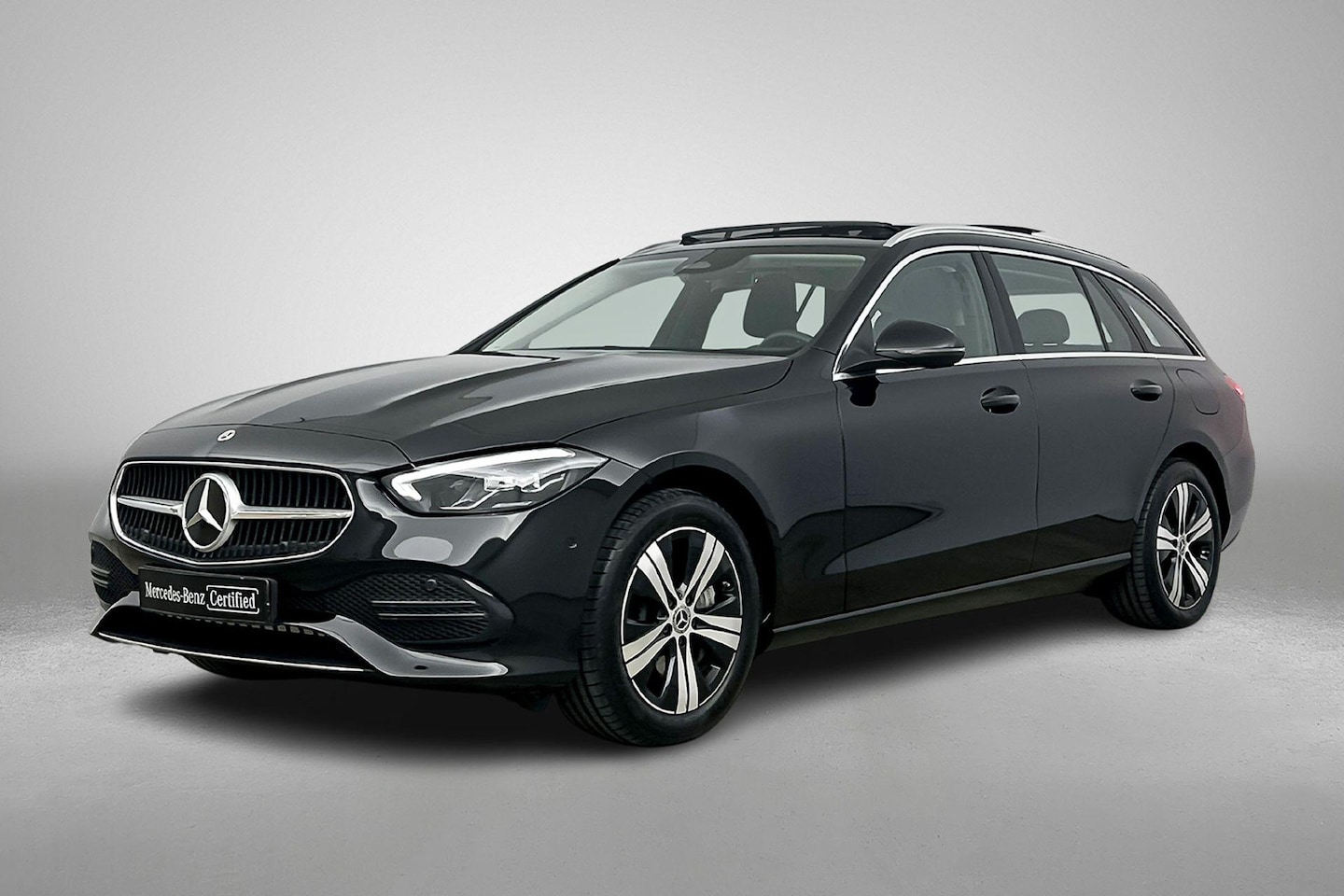 Mercedes-Benz C-klasse Estate - C 300e Automaat Business Line Limited | Winterpakket | Parkeerpakket met camera | Distroni - AutoWereld.nl
