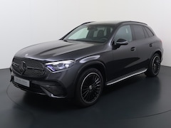 Mercedes-Benz GLC-klasse - 400 AMG // Luchtvering // Multi Contour Stoelen // Achteras Besturing // Panoramadak // Bu
