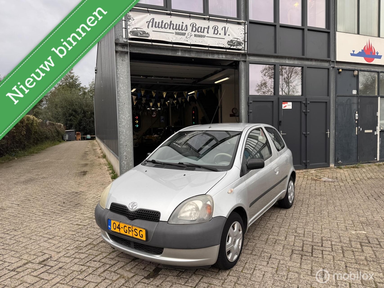 Toyota Yaris - 1.0-16V VVT-i Stuurbekrachtiging! Nieuwe APK! NAP Logisch! - AutoWereld.nl