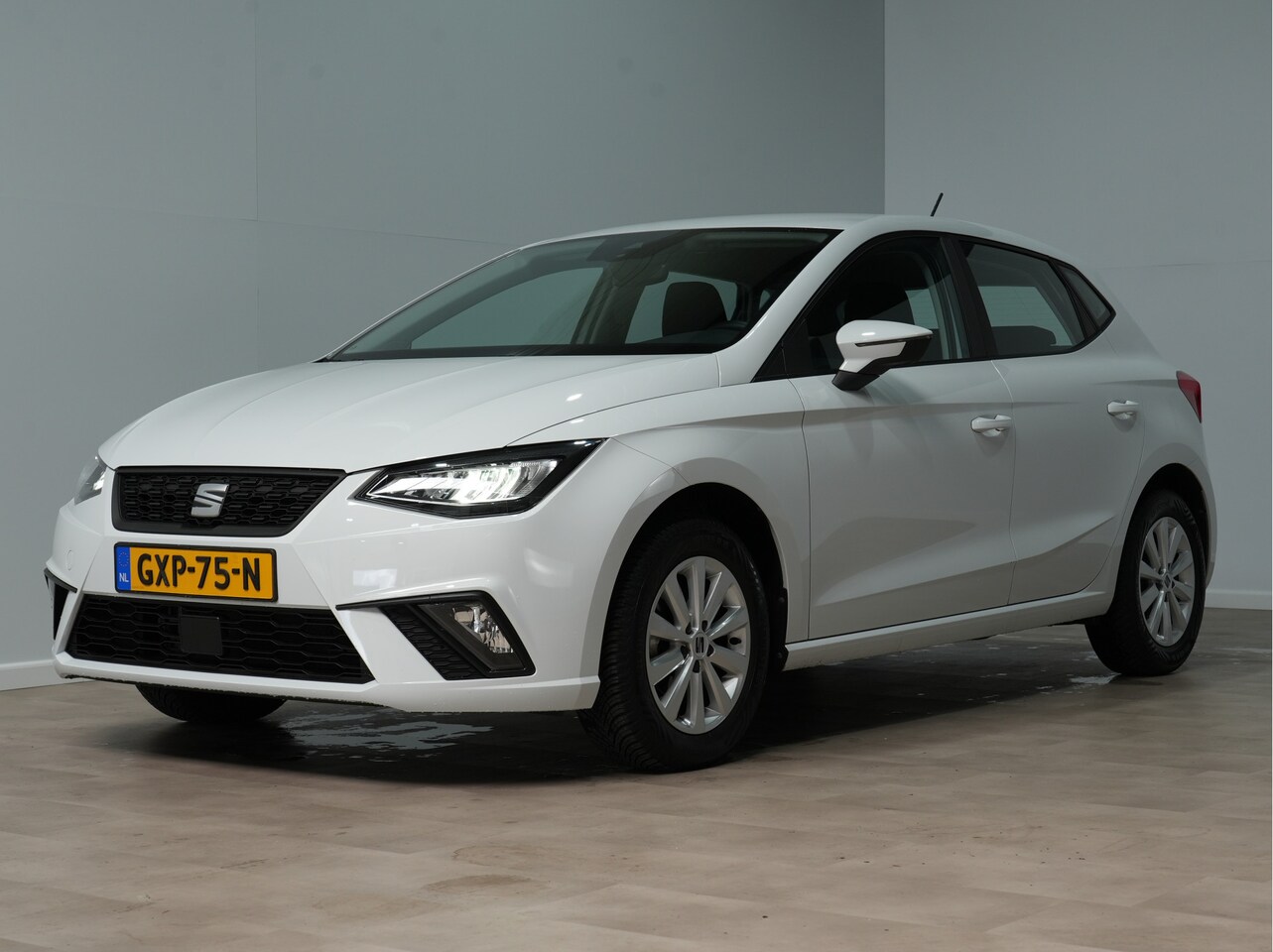 SEAT Ibiza - 1.0 95pk EcoTSI Style Plus Android/Carplay | Lm Velgen | PDC | Cruise 240 - AutoWereld.nl