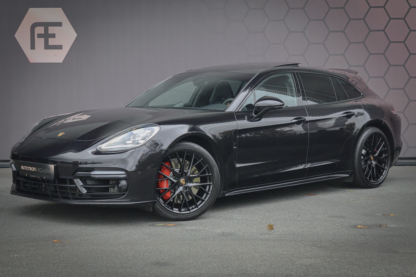 Porsche Panamera Sport Turismo - 2.9 4 E-Hybrid | SPORTCHRONO | STOELVERWARMING | BOSE | CAMERA | PANO | SUEDE STUUR | MEMO - AutoWereld.nl