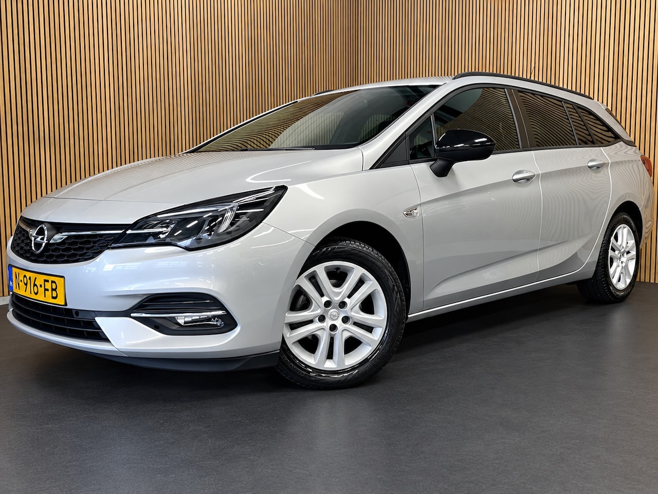 Opel Astra Sports Tourer - 1.2 Edition|110 PK|APPLE CARPLAY|CRUISE CONTROL|NAVI|AIRCO|PDC-ACHTER|START / STOP|ALL-SEA - AutoWereld.nl