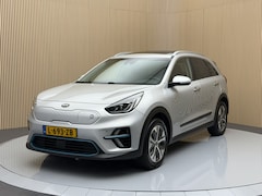 Kia e-Niro - DynamicPlusLine 64 kWh SOH 96, 6% | Schuif/Kanteldak | Camera | Stoel/Stuurverwarming | Ca