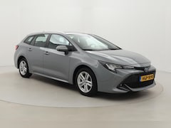 Toyota Corolla Touring Sports - Hybrid 140 Business | Apple Carplay / Android Auto | Stoelverwarming | Parkeersensoren voo
