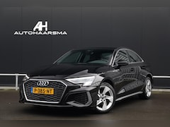 Audi A3 Limousine - 30 TFSI 110pk S-Edition Leer Stoelverwarming Sfeerverlichting Sportstoelen LED CarPlay ACC