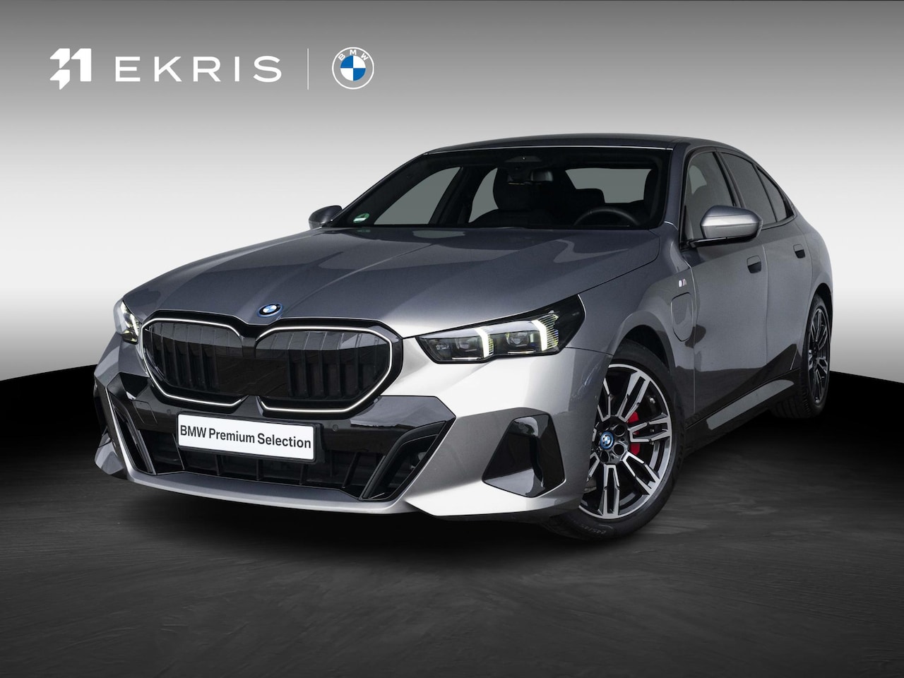 BMW 5-serie - 530e | M Sportpakket Pro | 19 inch | Driving Assistant Plus | Harman Kardon | Achteruitrij - AutoWereld.nl