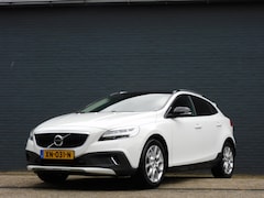 Volvo V40 Cross Country - 1.5 T3 Polar+ Luxury 1e EIGENAAR DEALER ONDERHOUDEN PANODAK CAMERA STOELVERW LEER NAVI BLU