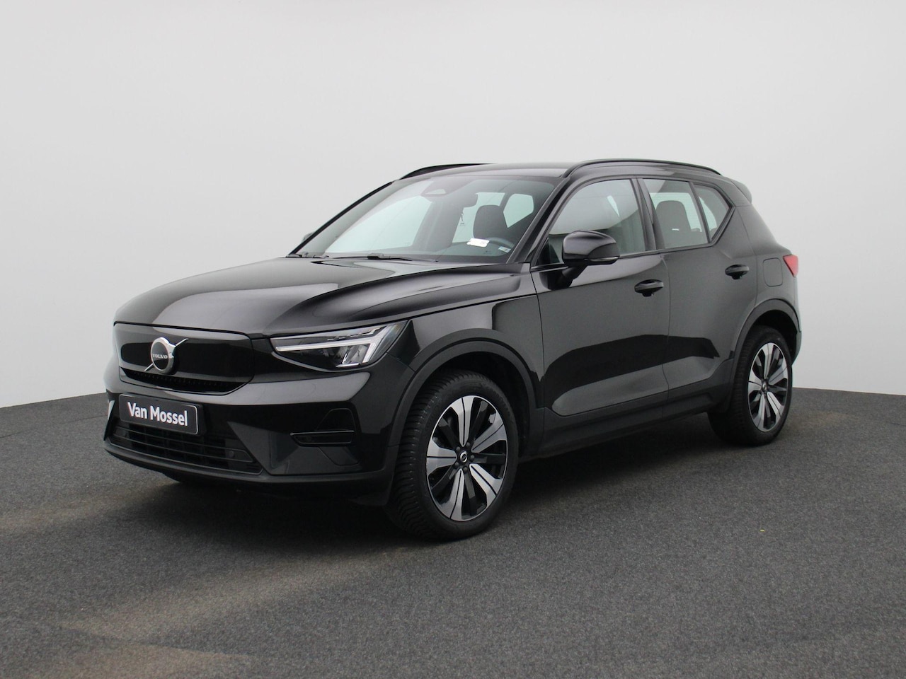 Volvo XC40 - Recharge Core | Automaat | Apple Carplay / Android Auto | Virtual Cockpit | Achteruitrijca - AutoWereld.nl