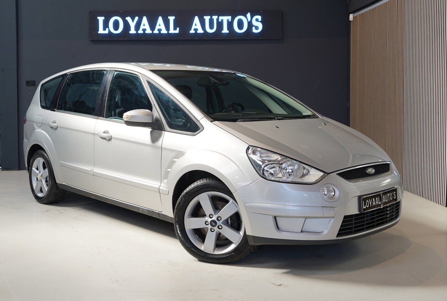 Ford S-Max - 2.0-16V 7p. | 7 PERS. | 1E EIG | AIRCO | CRUISE | ELEK.RAMEN | TREKHAAK | NAP | APK| - AutoWereld.nl