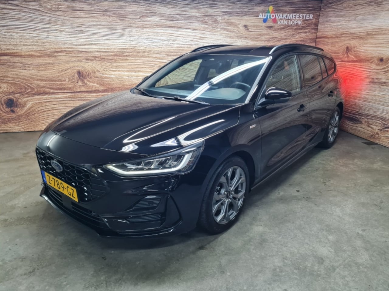 Ford Focus Wagon - 1.0 EcoBoost Hybrid 125pk ST-Line All-in prijs + 12 mnd garantie! - AutoWereld.nl
