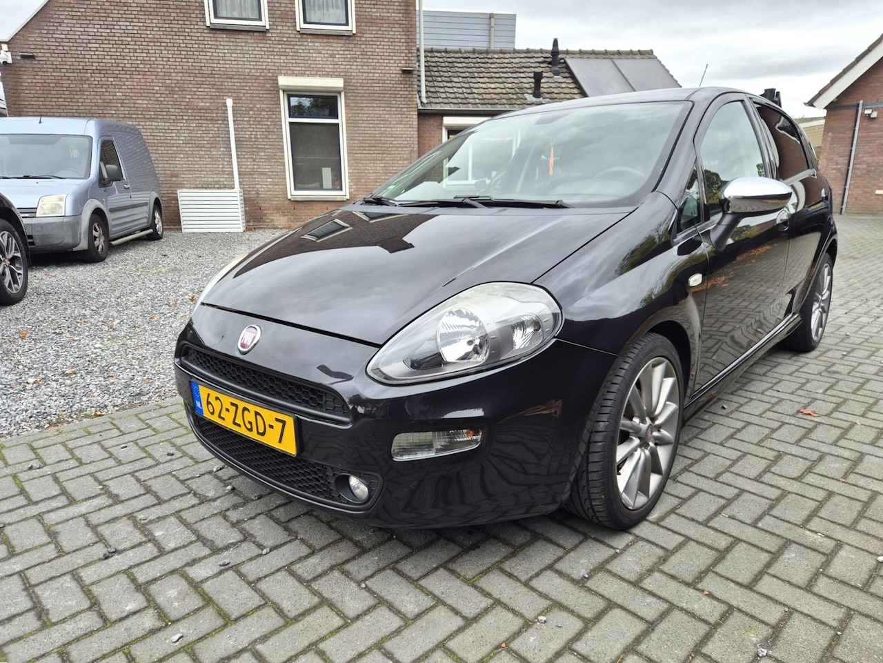 Fiat Punto Evo - 0.9 TwinAir Sport Navi Airco Cruise - AutoWereld.nl