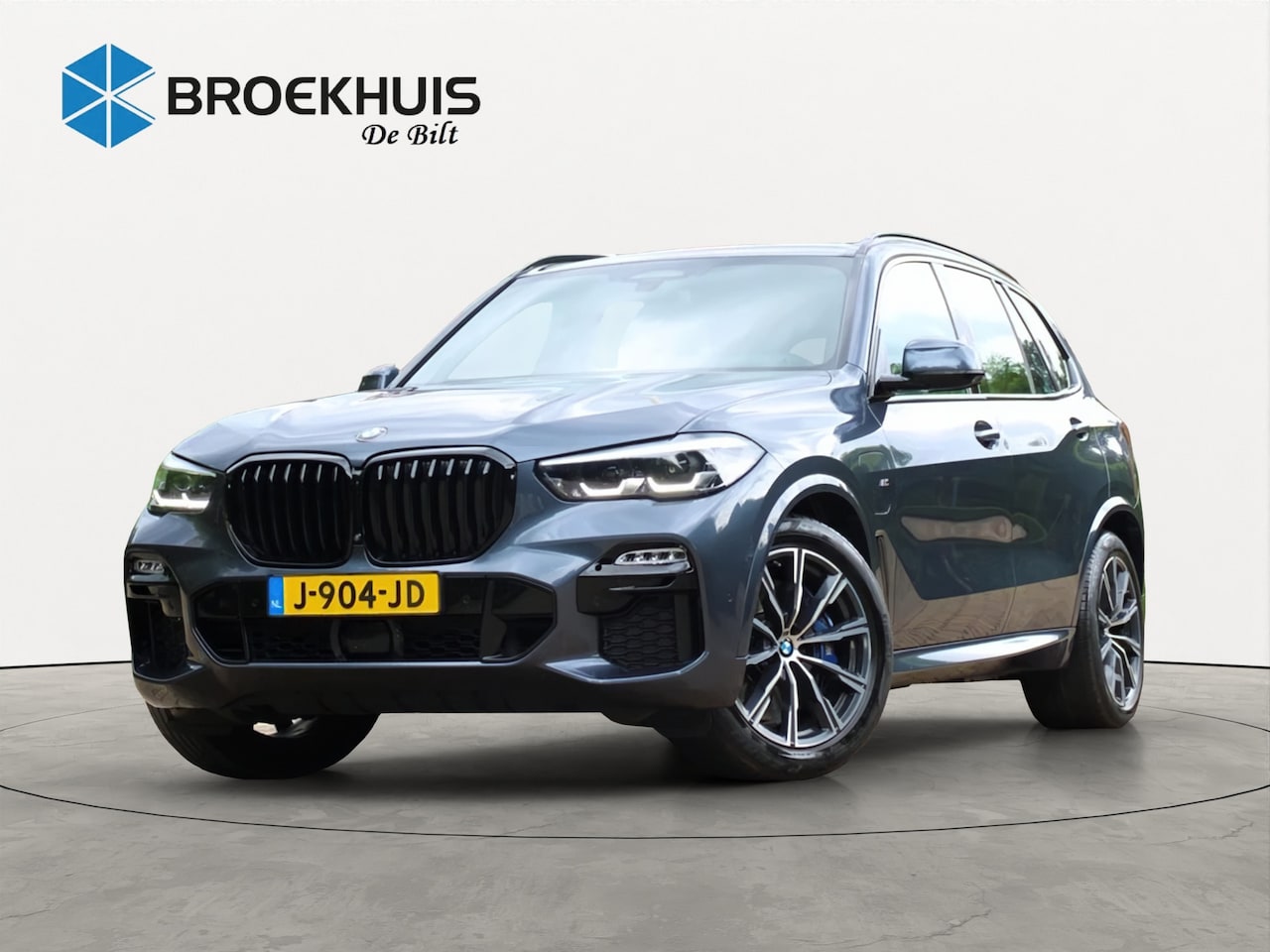 BMW X5 - xDrive45e High Executive | NL-AUTO! | M-SPORT | 360° CAMERA ELEKTR TREKHAAK | LUCHTVERING - AutoWereld.nl