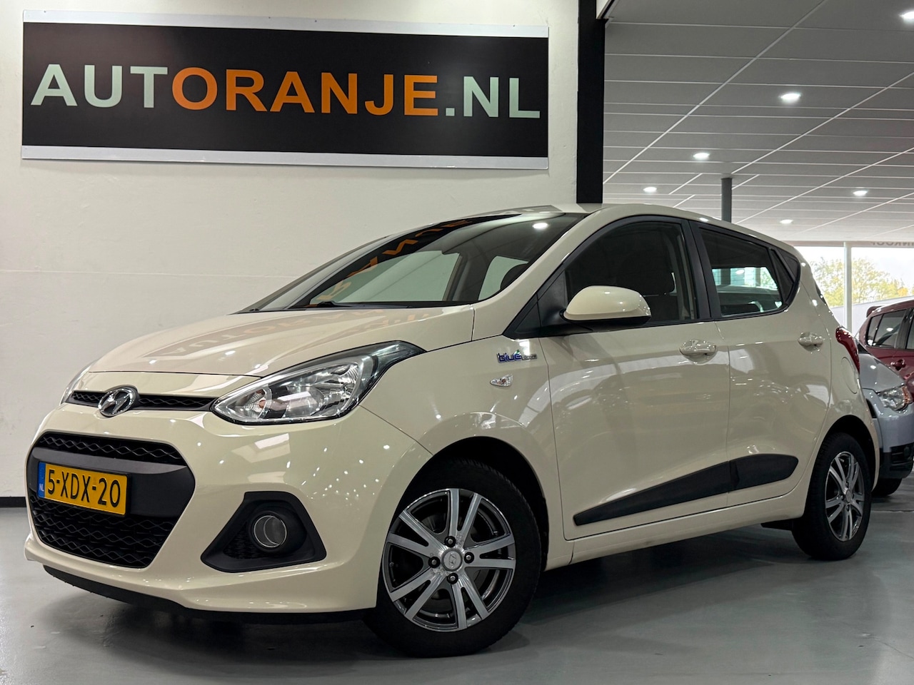 Hyundai i10 - 1.0i Go! Airco - Navi - NAP!! - AutoWereld.nl
