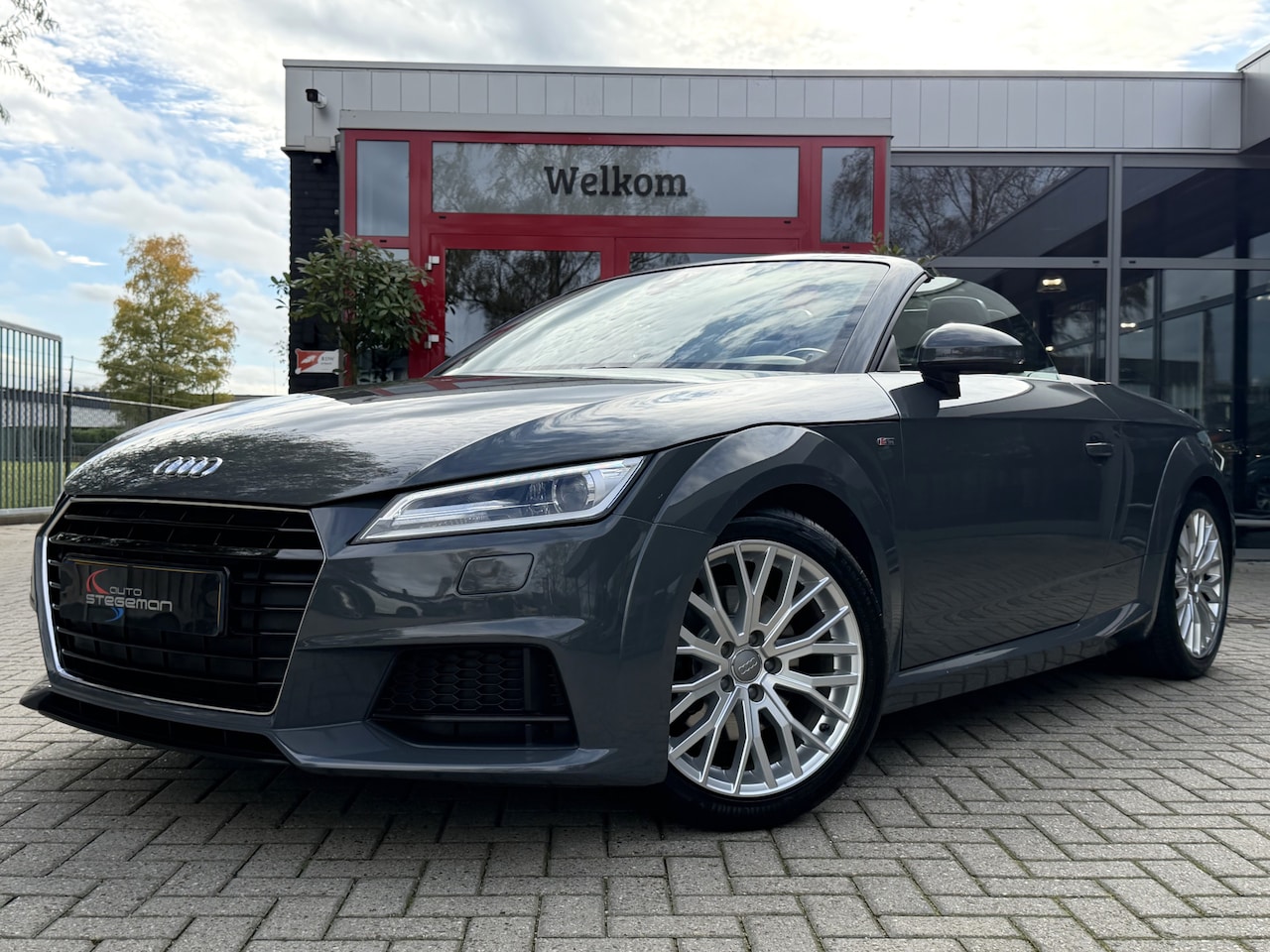 Audi TT Roadster - 2.0 TFSI 230PK *!* S-LINE *!* NAVI/ NANO GRIJS/ 61 DKM/ XENON *!* - AutoWereld.nl