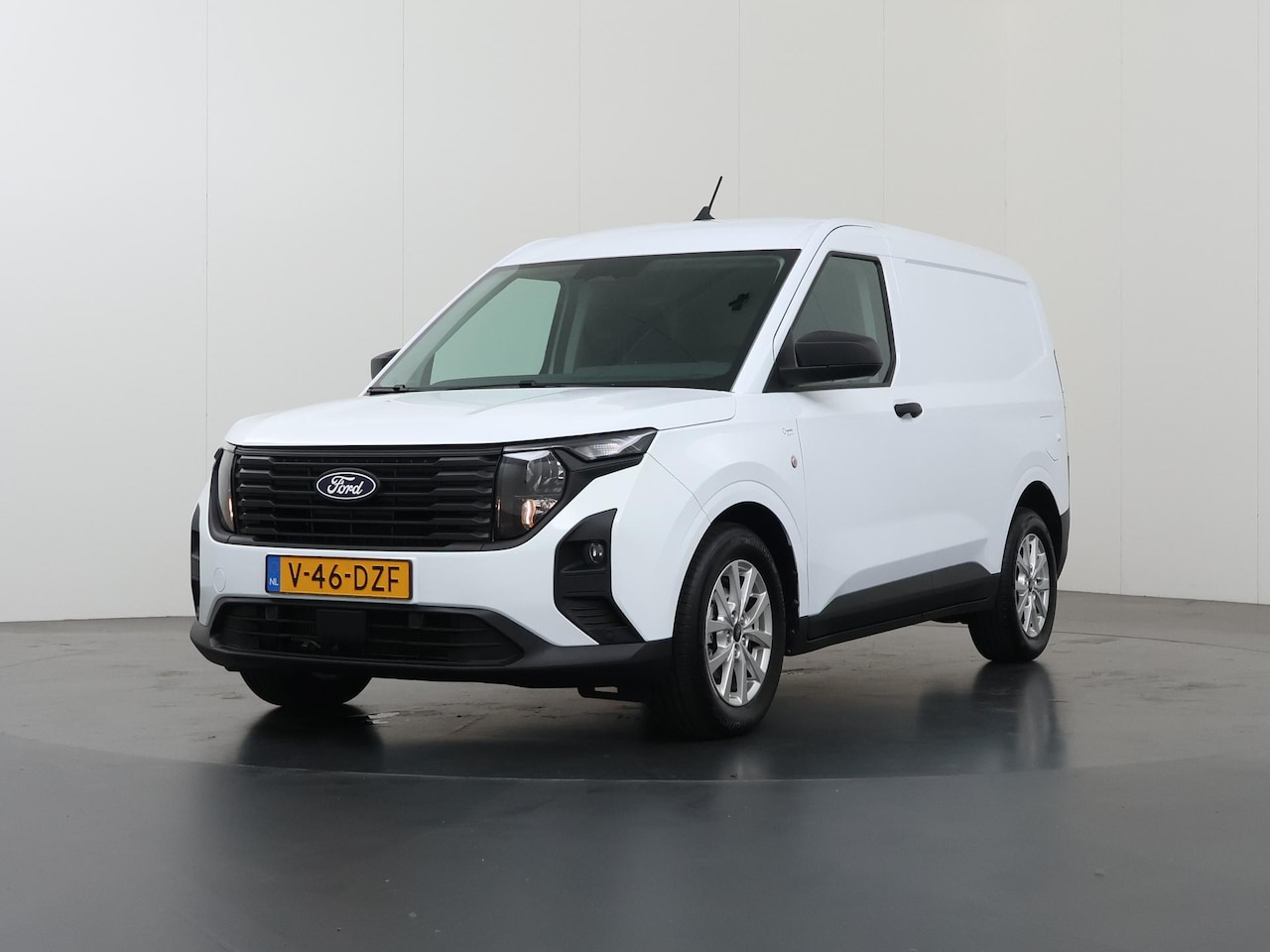 Ford Transit Courier - 1.5 EcoBlue | TREND | LM VELGEN | ANDROID AUTO / APPLE CARPLAY | PARKEERCAMERA | CRUISE CO - AutoWereld.nl