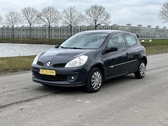 Renault Clio - 1.2-16V Special Line Airco, radio, pdc achter