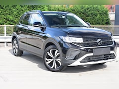 Volkswagen T-Cross - Life Edition | 'App-Connect' draadloze smartphone integratie | Achterlichten LED | Afstand