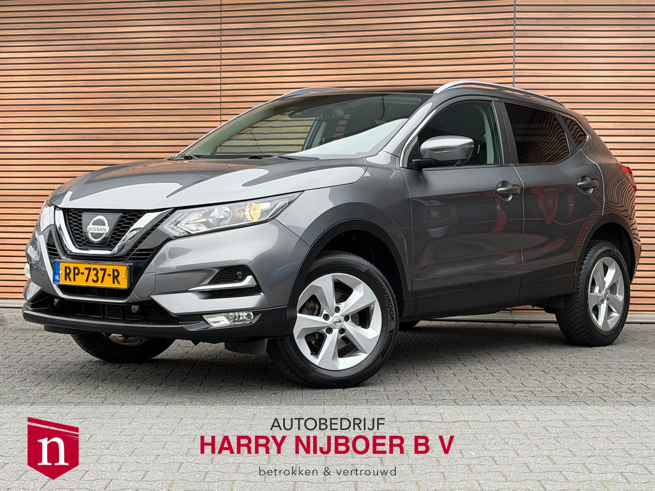 Nissan Qashqai - 1.2 N-Connecta Panodak / 360* Camera / Cruise - AutoWereld.nl
