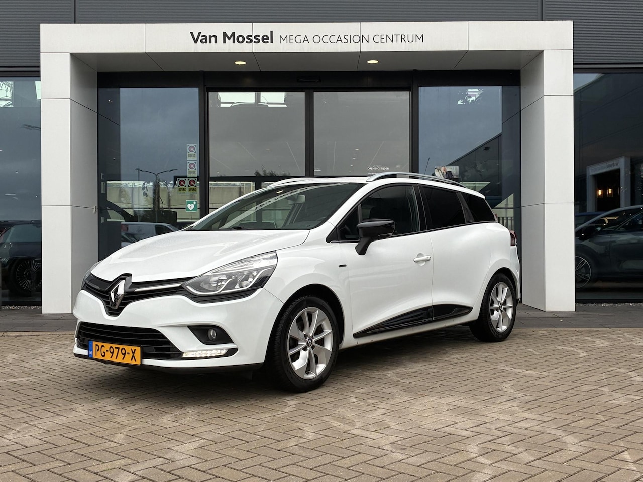 Renault Clio Estate - 0.9 TCe Limited 0.9 TCe Limited - AutoWereld.nl